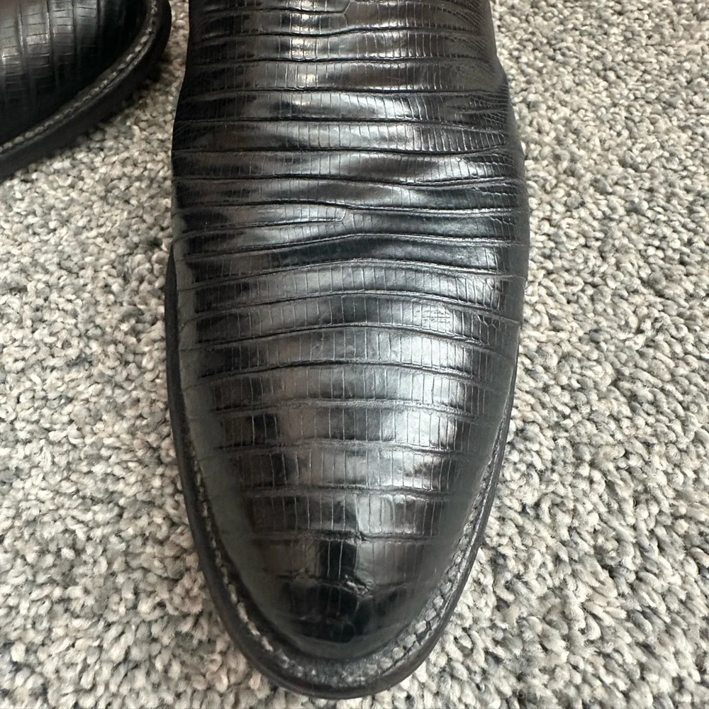 Justin Boots Black Leather Western Boots. - Picture 2 of 6